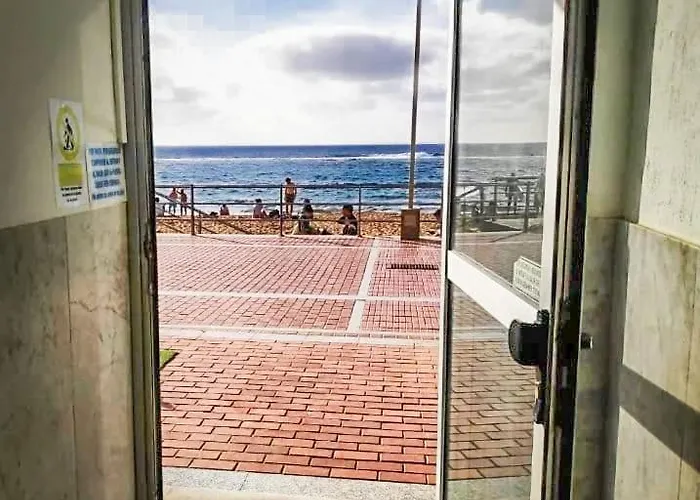 Lindamar Canteras House *